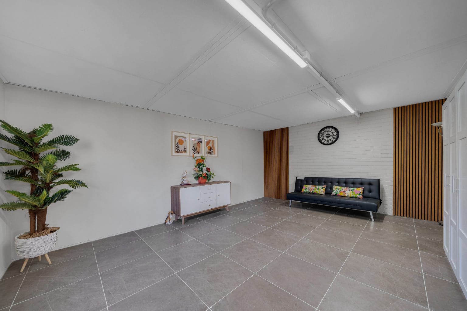 144 Marangaroo drive, GIRRAWHEEN, WA 6064 AUS