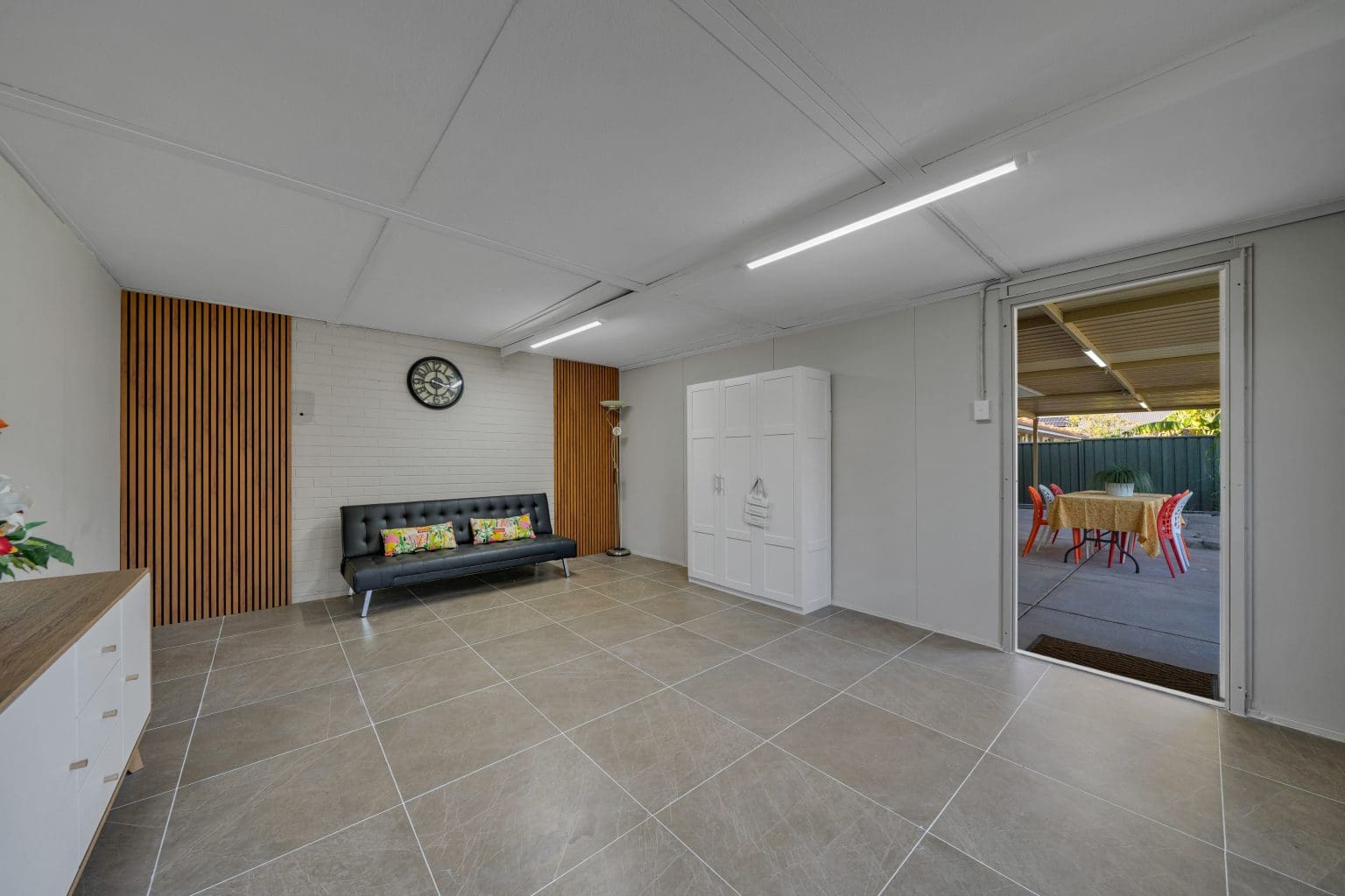 144 Marangaroo drive, GIRRAWHEEN, WA 6064 AUS