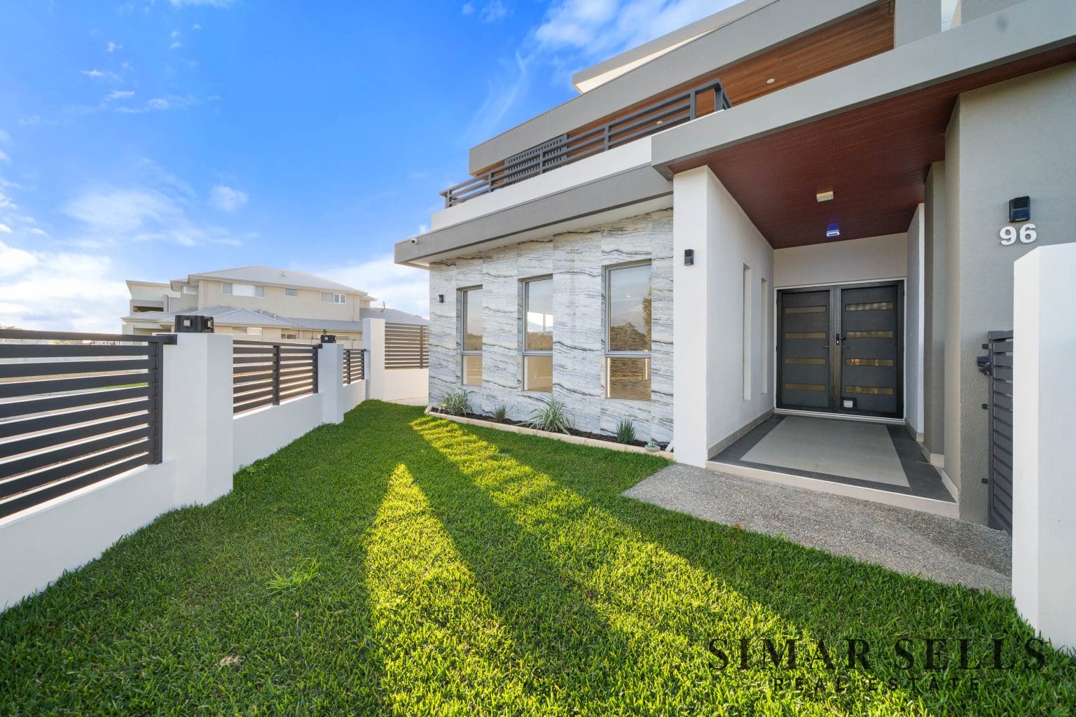 96 Castlewood Parkway, SOUTHERN RIVER, WA 6110 AUS