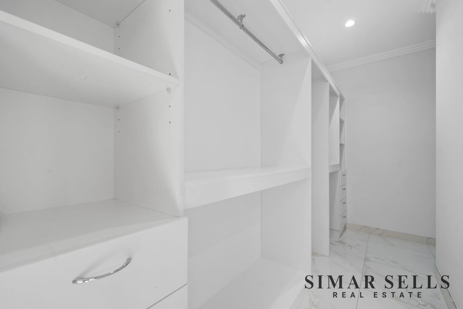 96 Castlewood Parkway, SOUTHERN RIVER, WA 6110 AUS