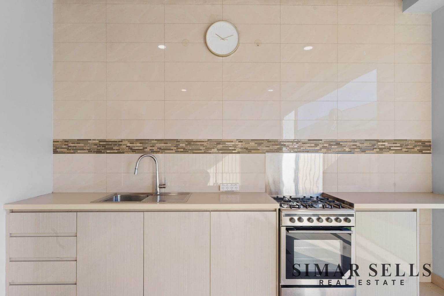 96 Castlewood Parkway, SOUTHERN RIVER, WA 6110 AUS