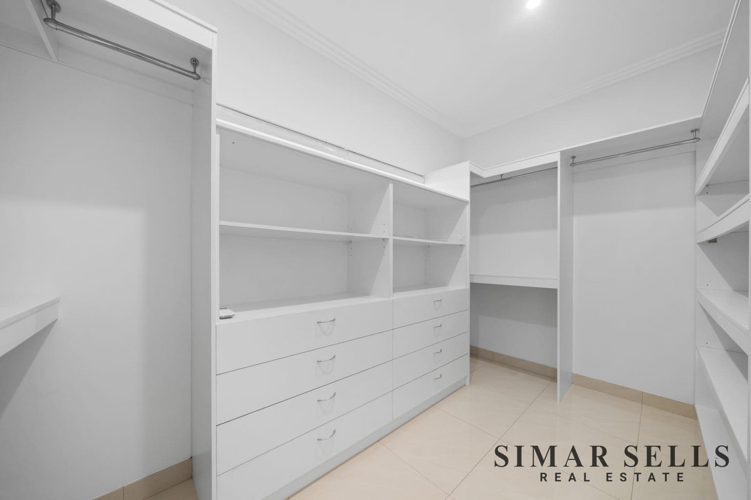 96 Castlewood Parkway, SOUTHERN RIVER, WA 6110 AUS