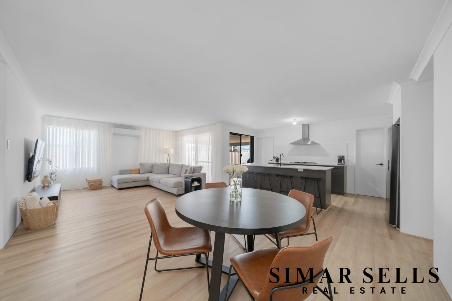 1 Draco Street, BENNETT SPRINGS, WA 6063 AUS