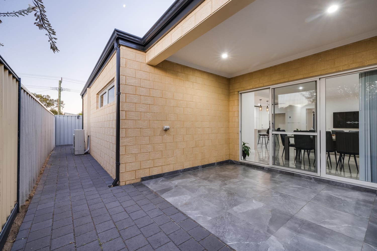 199A Benara Road, BEECHBORO, WA 6063 AUS