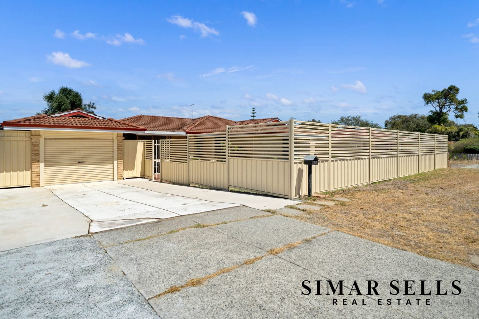 28 Jefferson Drive, MARANGAROO, WA 6064 AUS