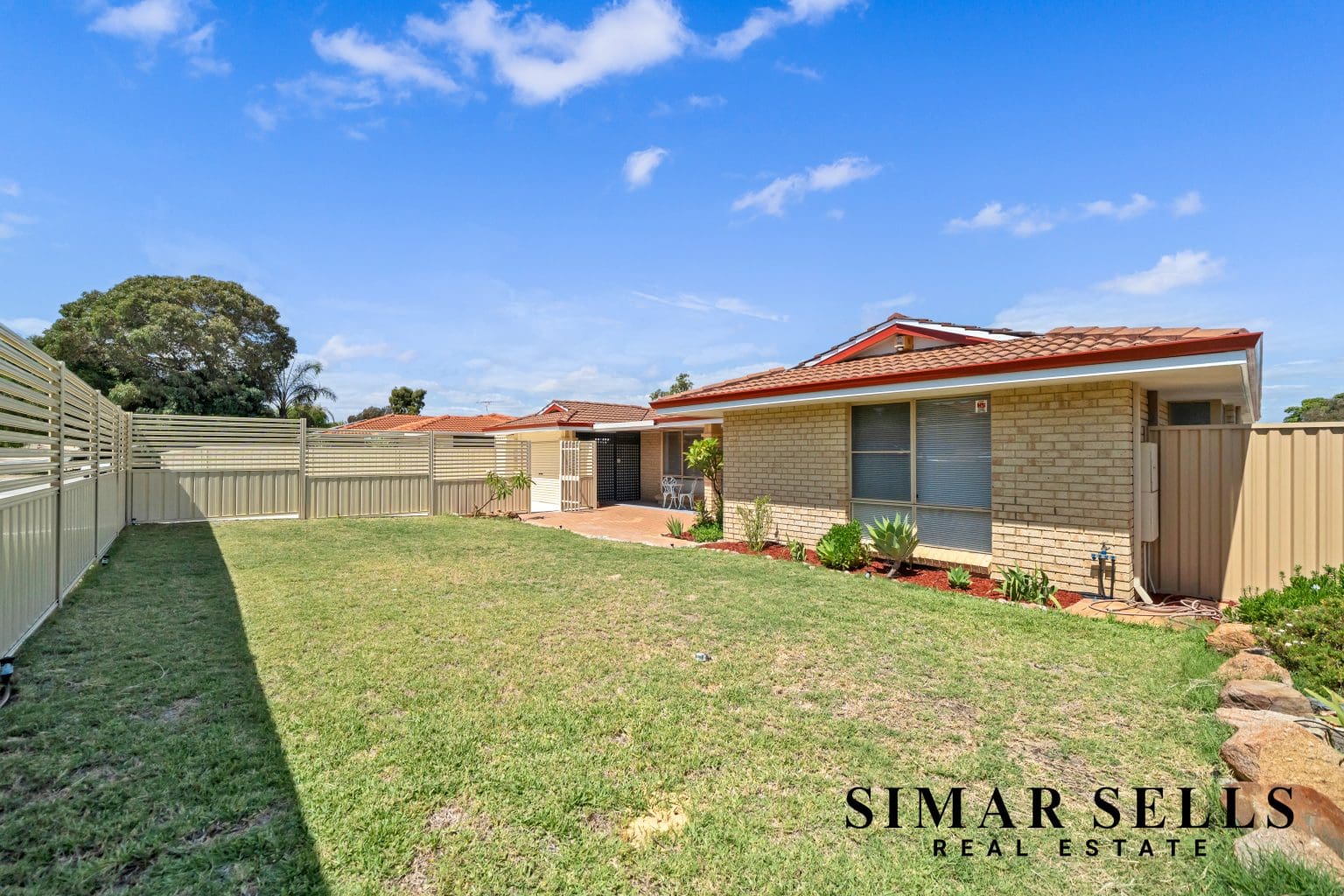 28 Jefferson Drive, MARANGAROO, WA 6064 AUS