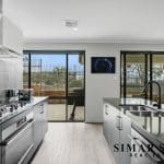 21 Bulloo Loop, ELLENBROOK, WA 6069 AUS