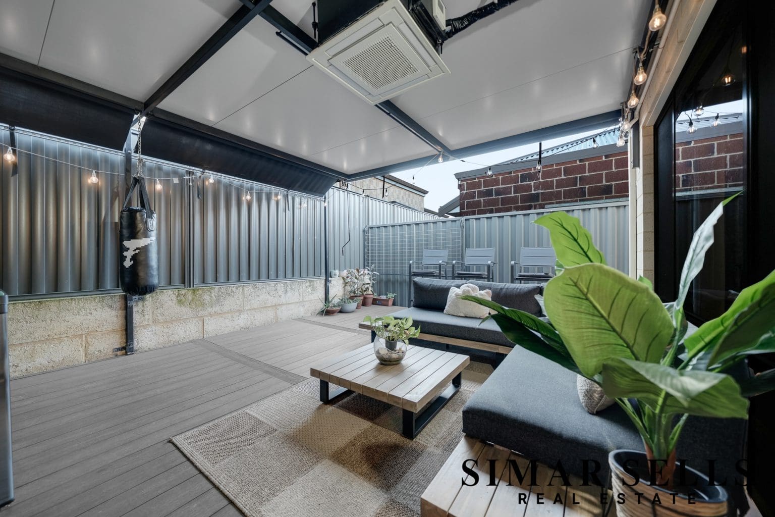 20 Strumpshaw Road, AVELEY, WA 6069 AUS