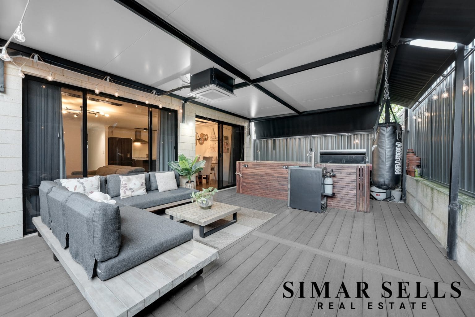 20 Strumpshaw Road, AVELEY, WA 6069 AUS