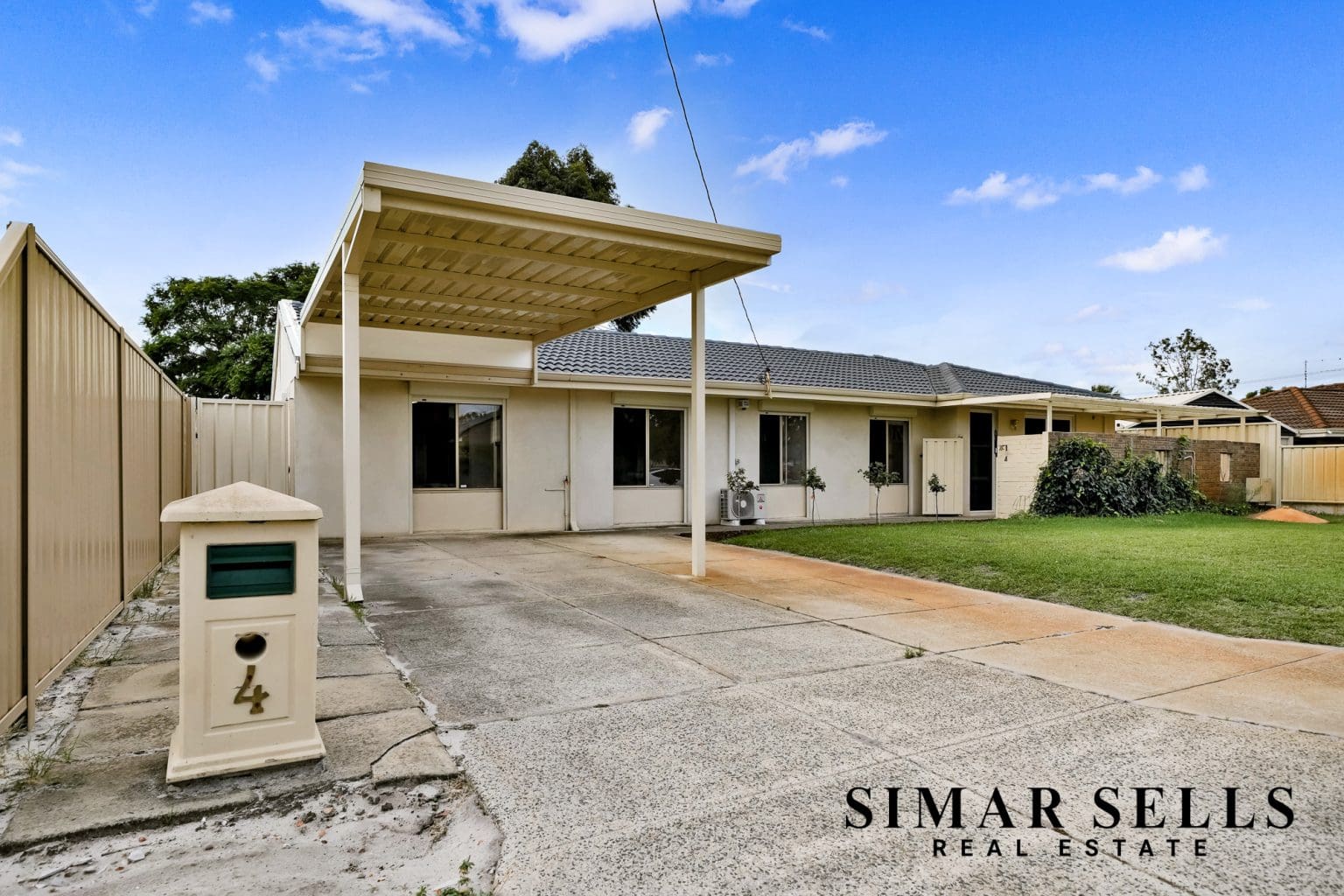 4 Purus Close, BEECHBORO, WA 6063 AUS