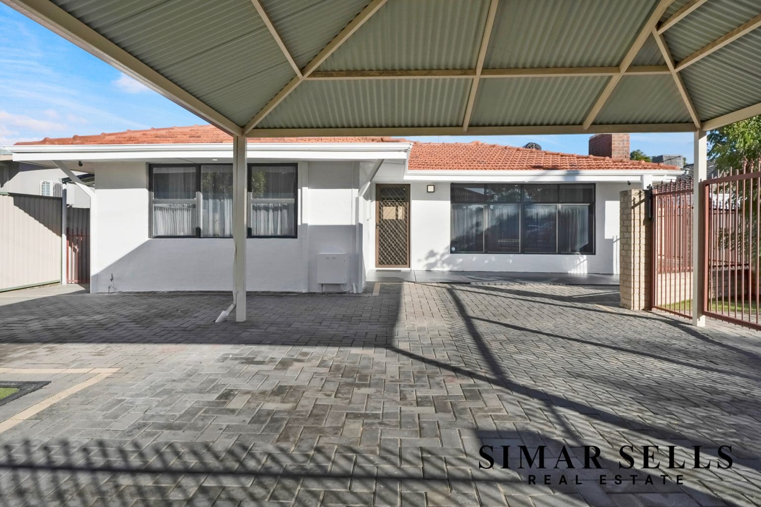 4 Donna Street, MORLEY, WA 6062 AUS