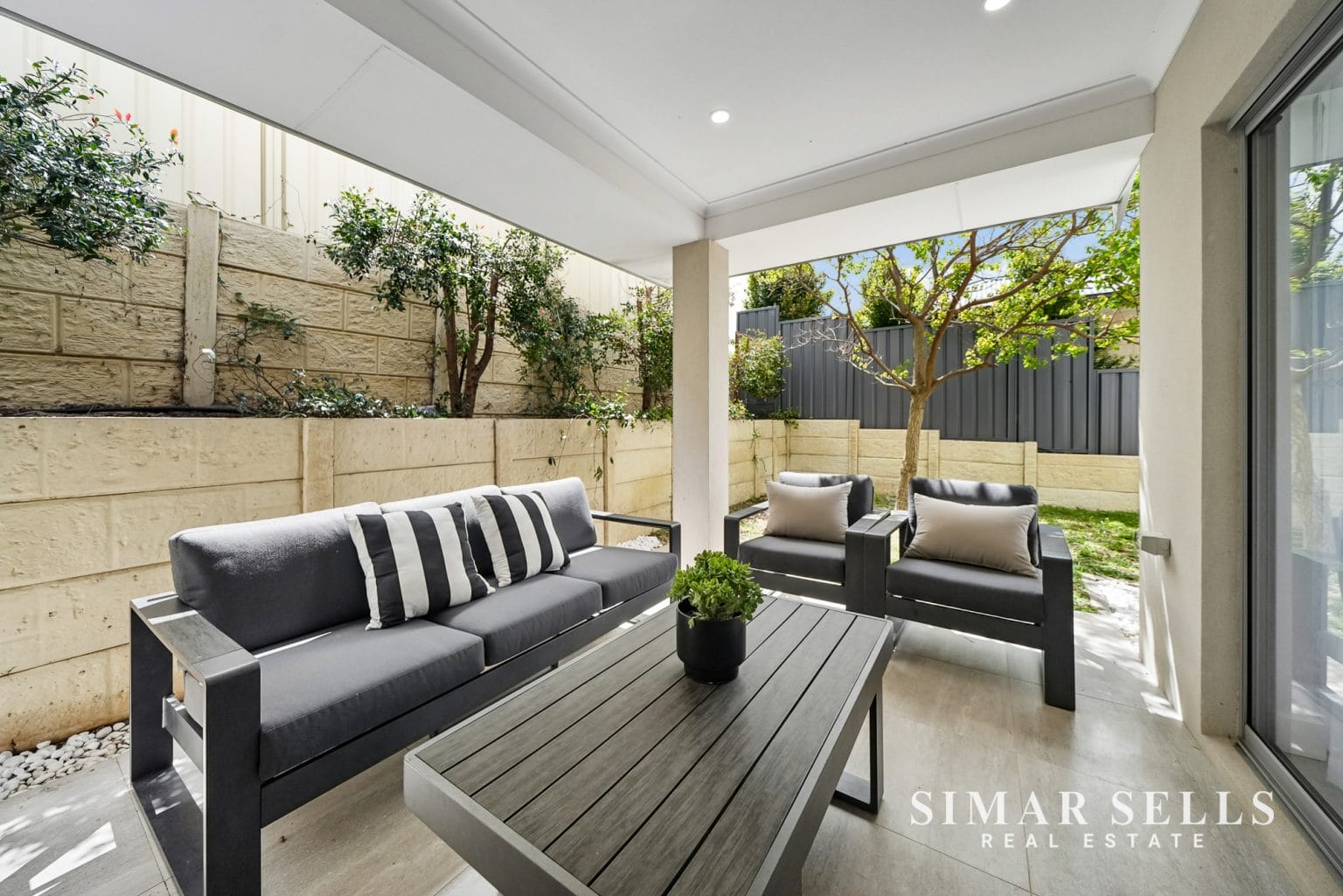 6A Mcgregor Street, EMBLETON, WA 6062 AUS