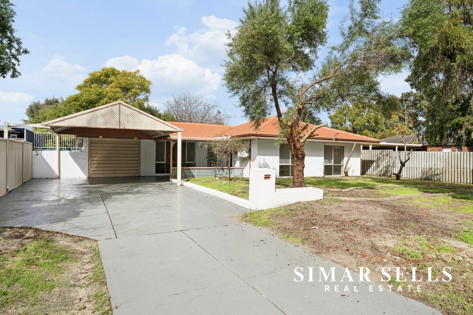 40 Mahonia Way, FORRESTFIELD, WA 6058 AUS